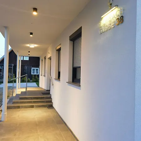 Apartment Eichbachgasse 38 *