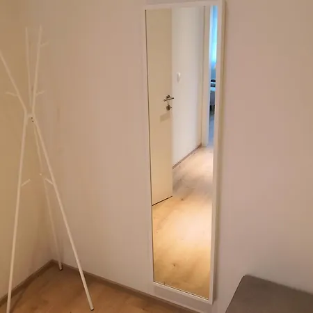 Eichbachgasse 38 *