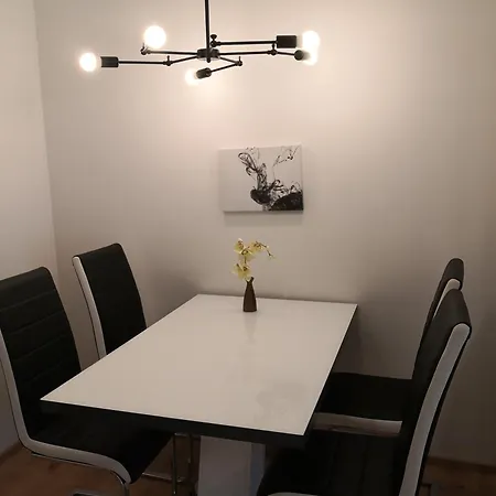 Eichbachgasse 38 公寓 *