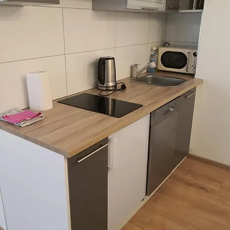 Eichbachgasse 38 *